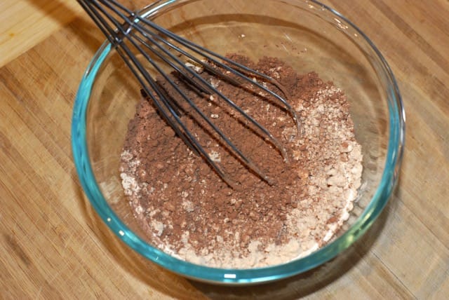 Mix the PB2 and cocoa powder breaking up any sall lumps
