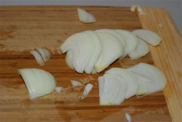 Half an onion cut into strips