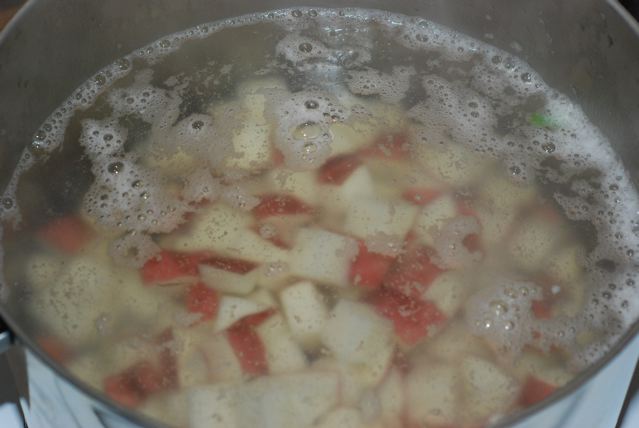 Potatoes in the boiling water