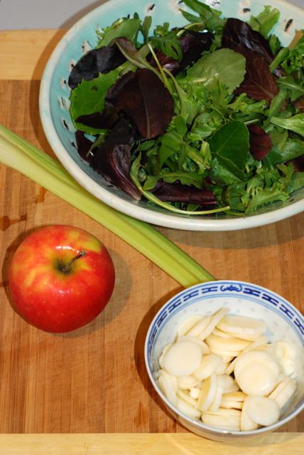 Apple Sprinf Mix Salad ingredients