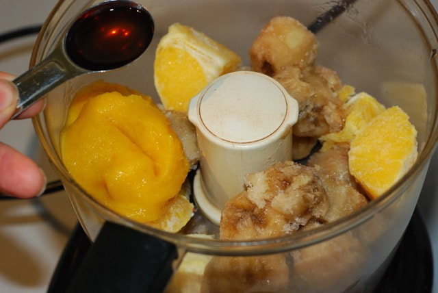 Put everything in the food processor--Orange Creamsicle Banana Ice Dream / Fat-Free, Gluten-Free, Vegan