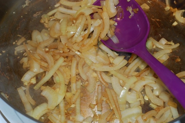 Cooked onions with garlic and ginger