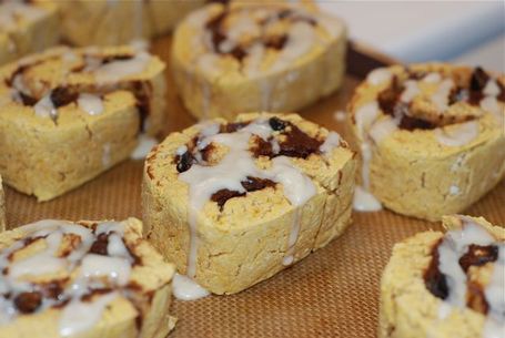 Cinnamon Roll Biscuits / Fat-Free, Gluten-Free, Mostly Refined Sugar-Free