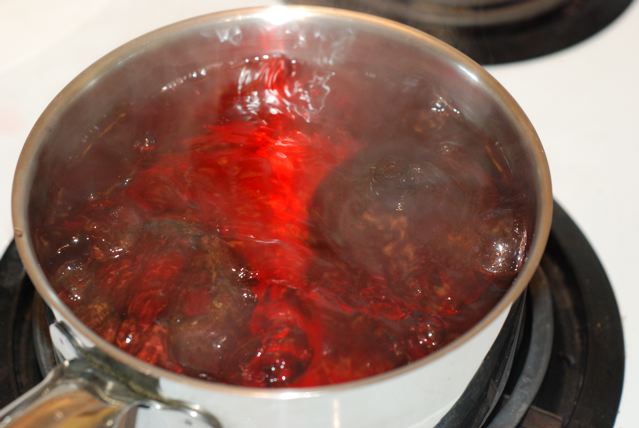 beets boiling for 10 minutes