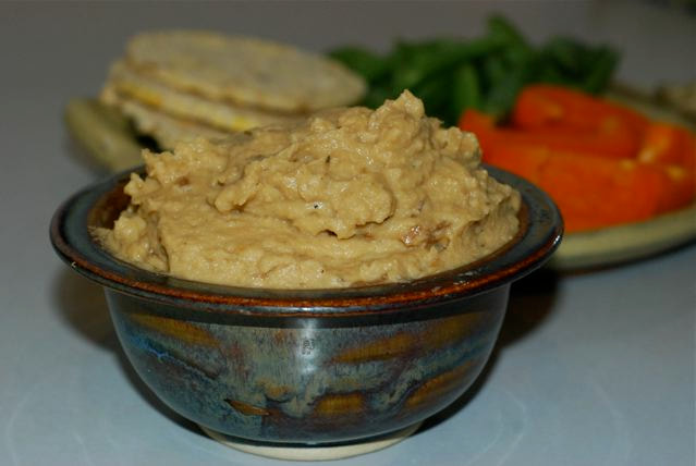 Caramelized Onion Hummus—beansriceeverythingnice.weebly.com